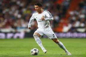 哈登巅峰对决，蒂姆与80激战塞尔维亚队分钟，惊险取胜胜负难料！-ky直播赛事