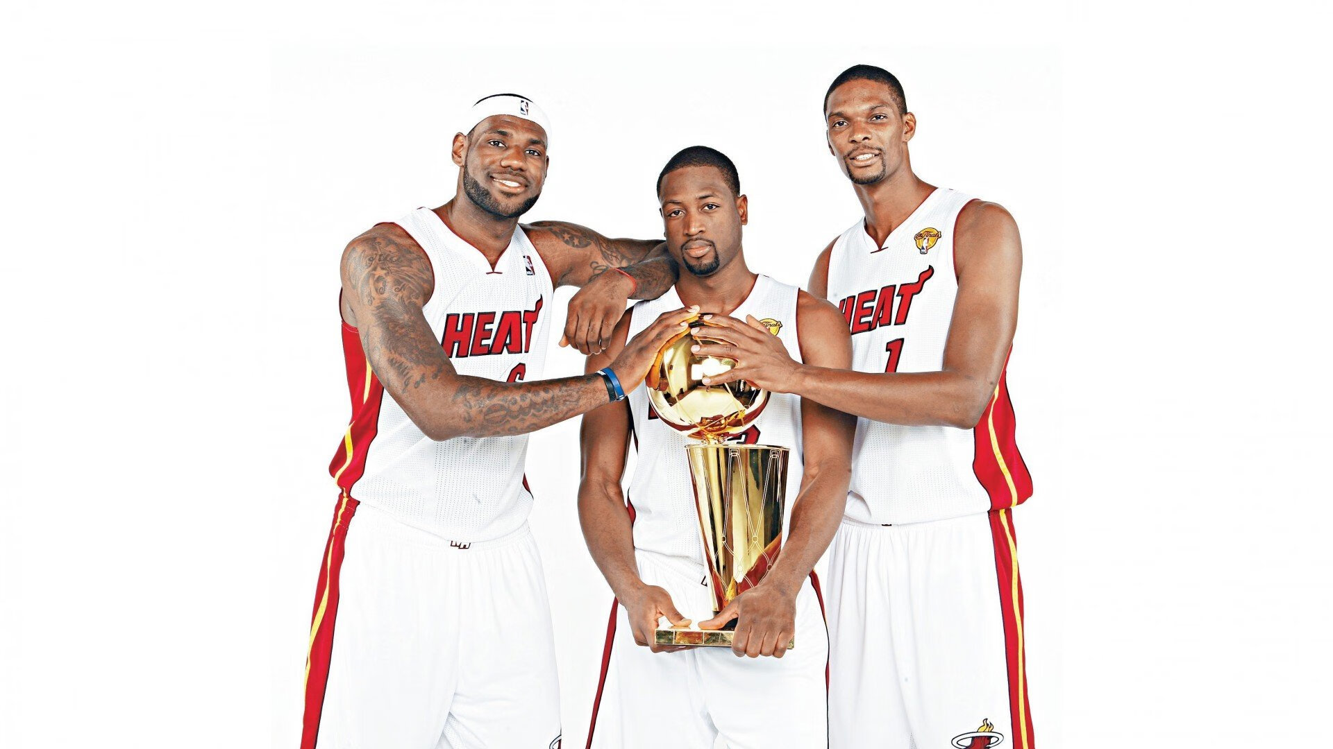 布伦森火力全开冲击太阳，北京首钢誓破连败阴霾